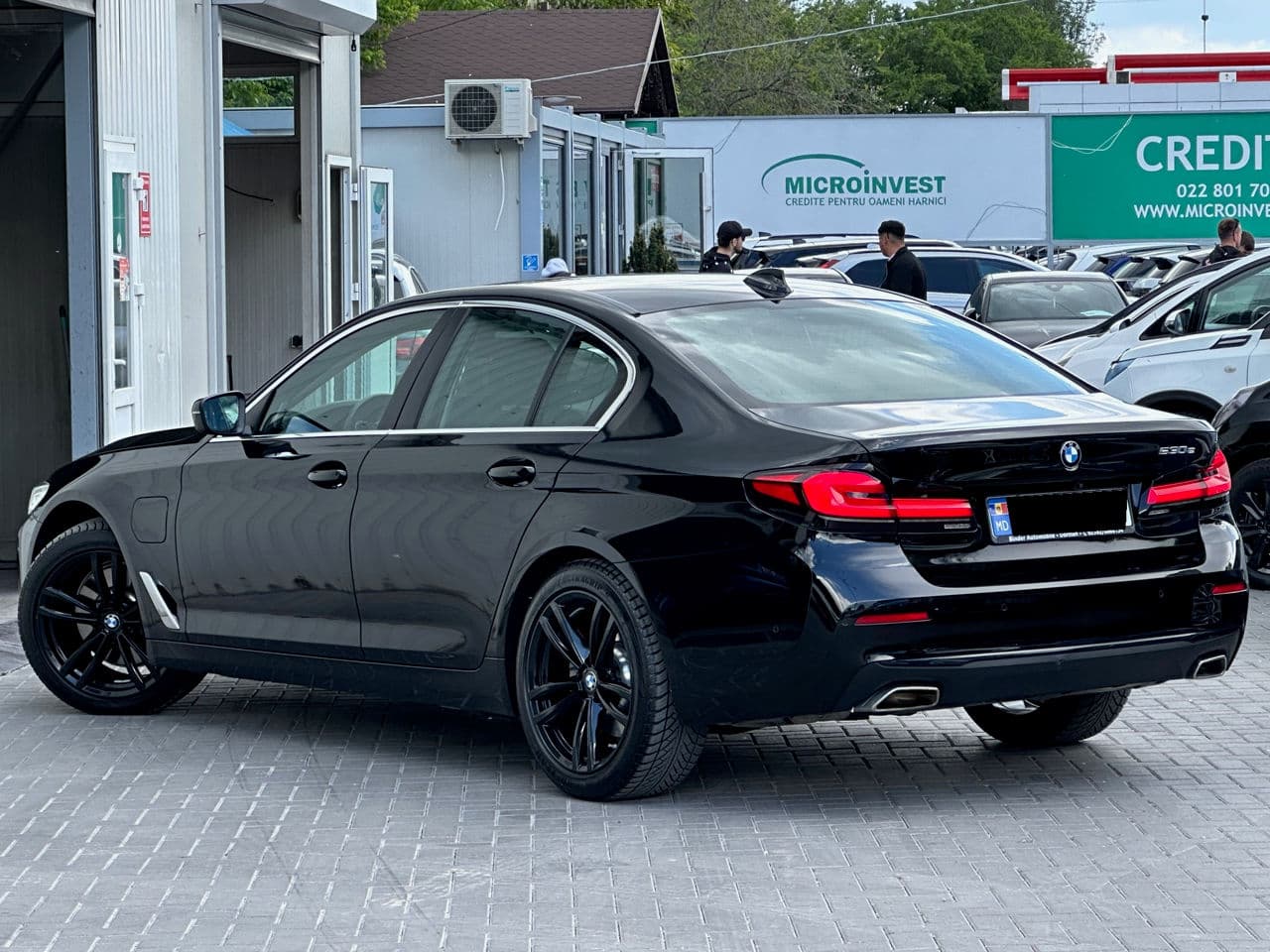 BMW 530e 2021 — Миниатюра 3