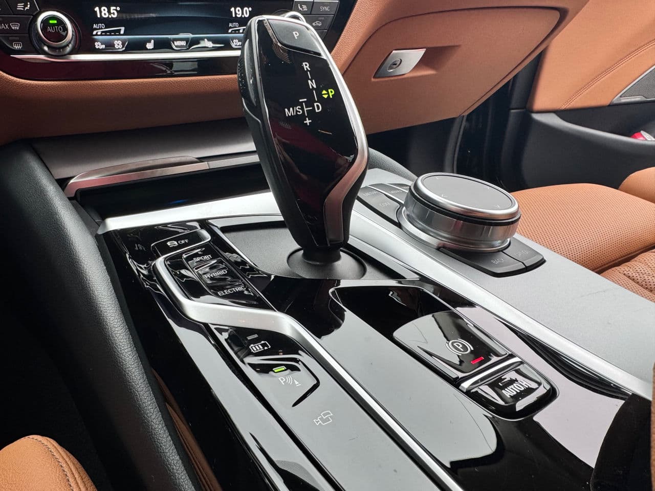BMW 530e 2021 — Миниатюра 13