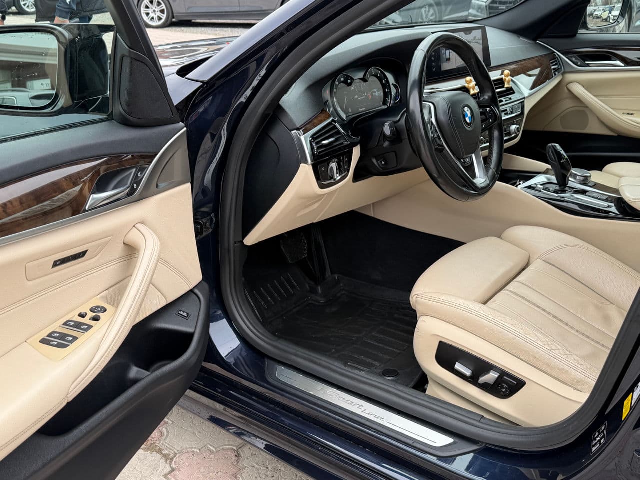 BMW 530 2017 — Миниатюра 7