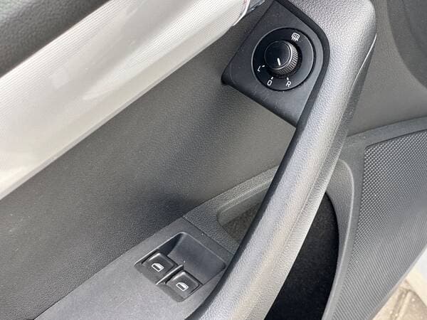 2014 Skoda Octavia — Miniatură 15