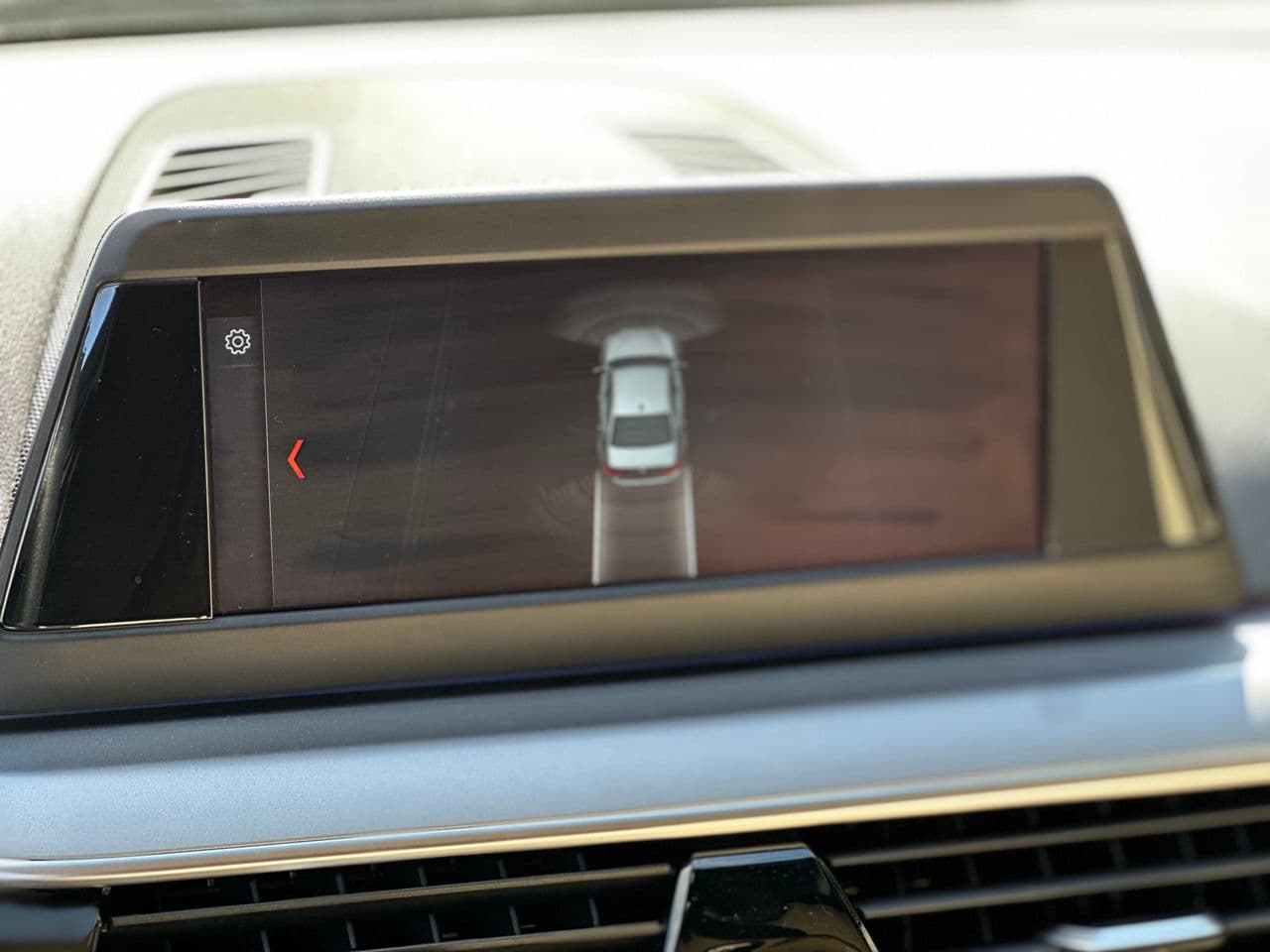 BMW 520 2018 — Миниатюра 12