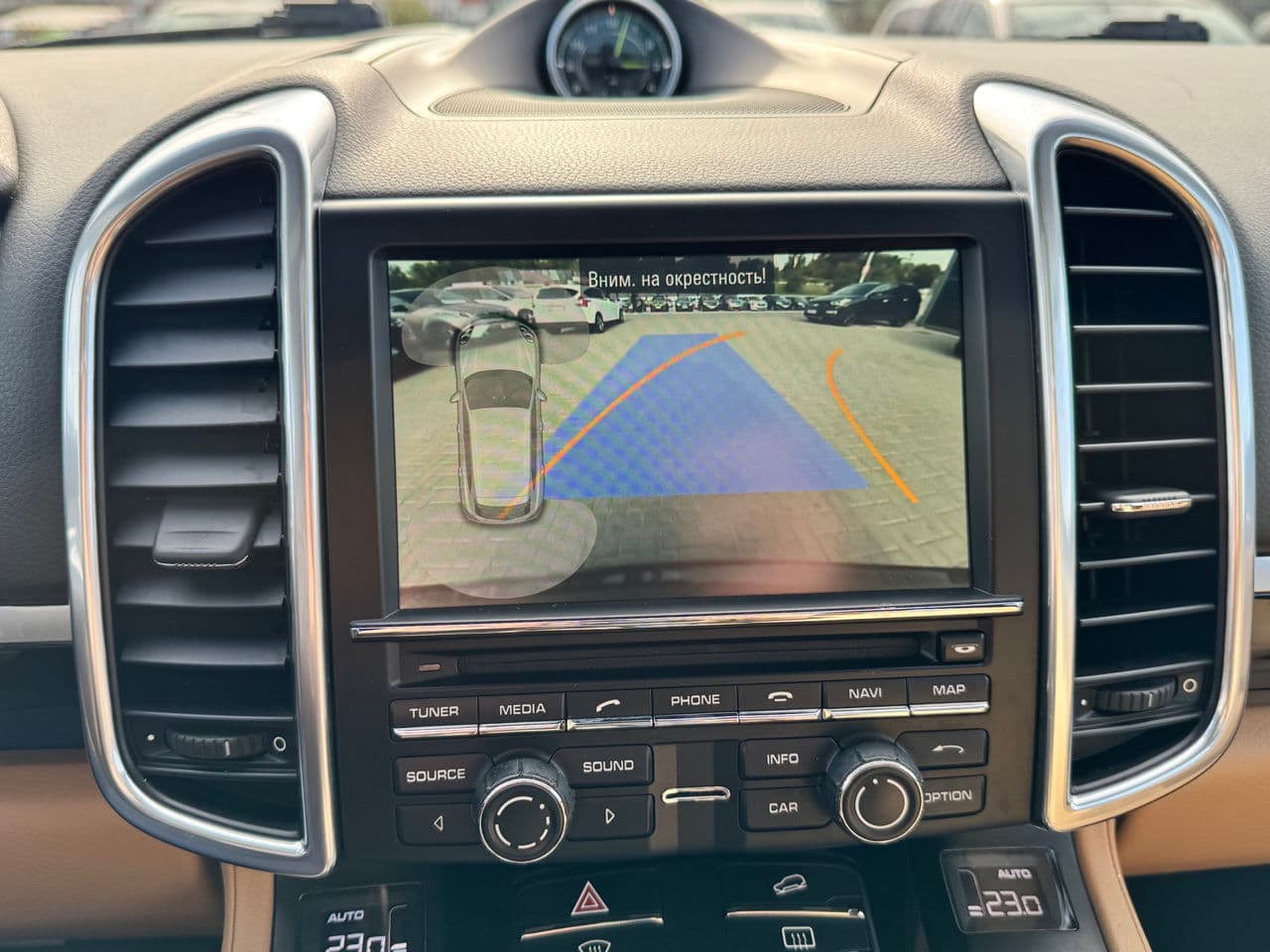 Porsche Cayenne S Hybrid 2014 — Миниатюра 10