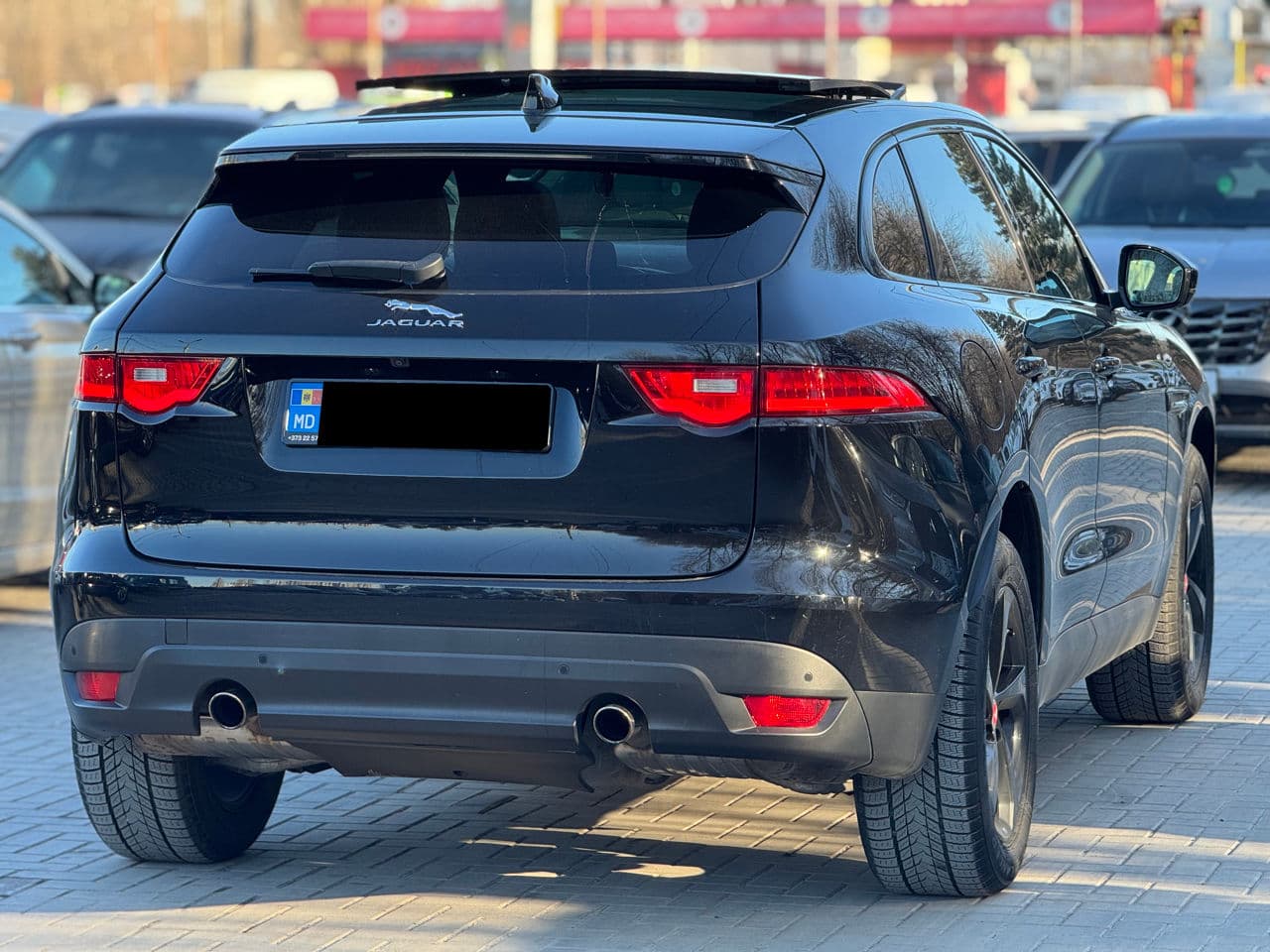 Jaguar F-Pace 2017 — Миниатюра 2