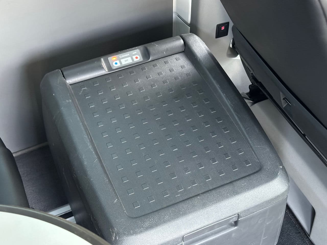 Volkswagen Transporter 2014 — Миниатюра 14