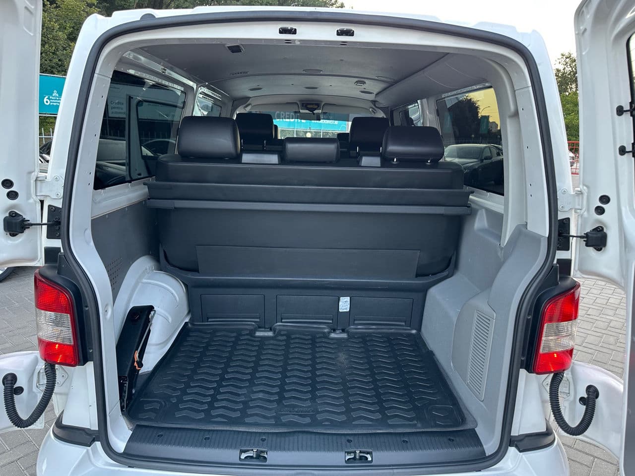 Volkswagen Transporter 2014 — Миниатюра 17