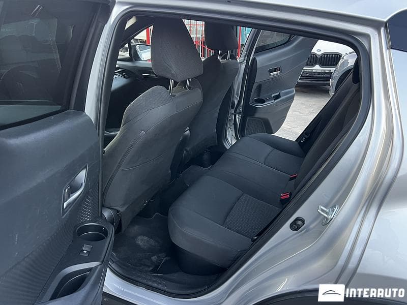 2018 Toyota C-HR — Miniatură 6