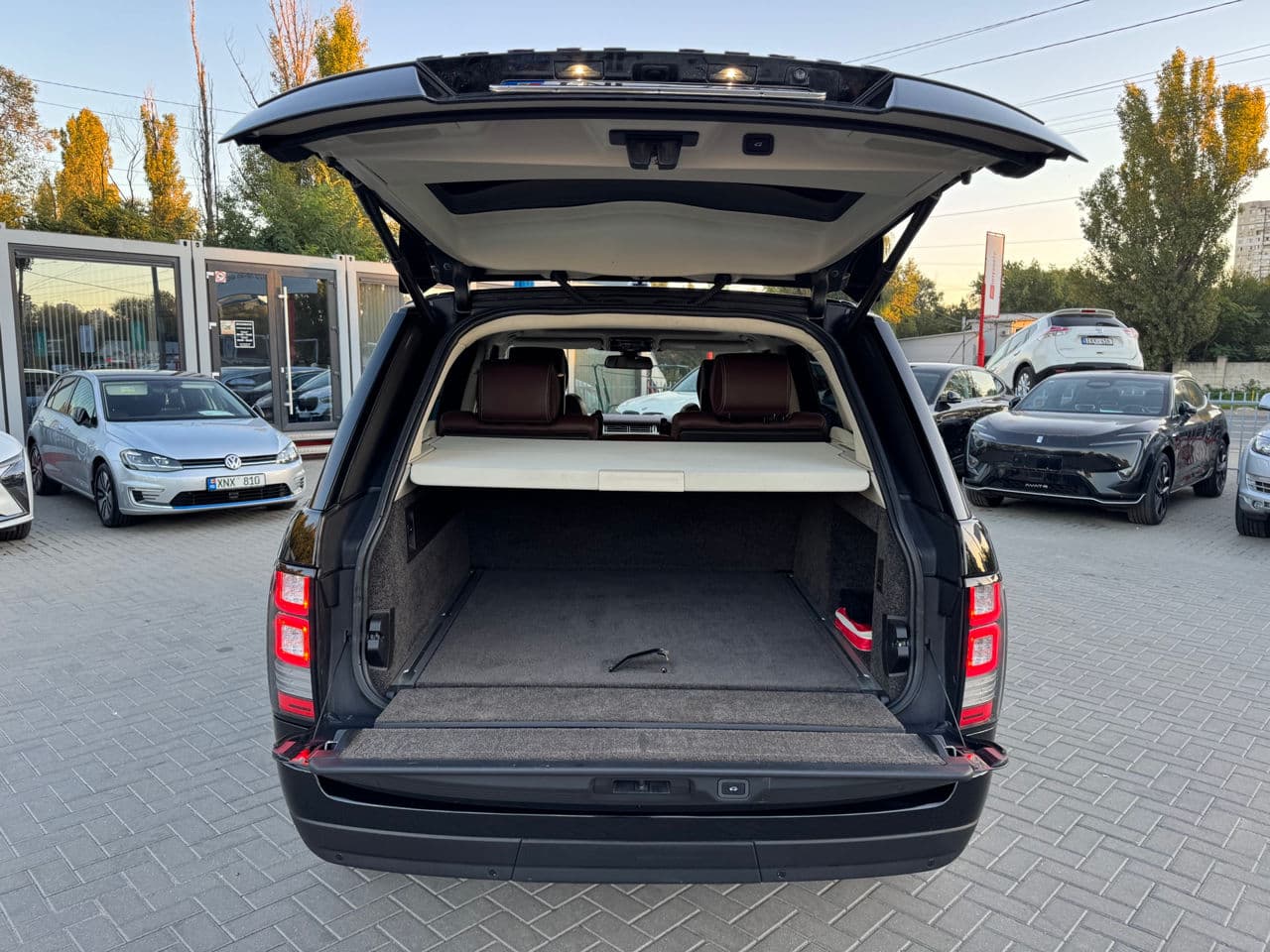 Land Rover Range Rover Vogue 2014 — Миниатюра 30