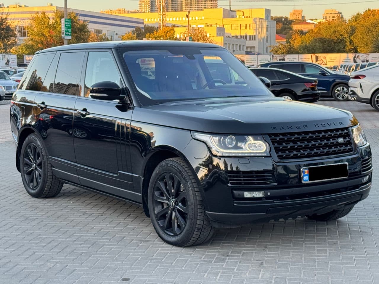 Land Rover Range Rover Vogue 2014 — Миниатюра 4