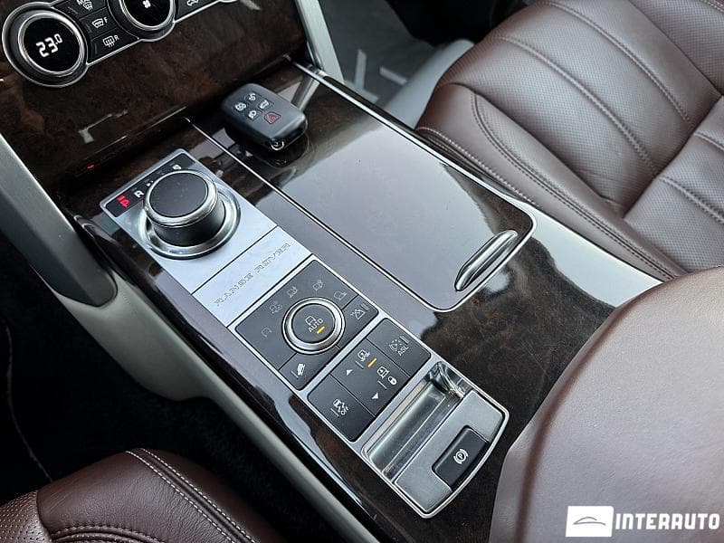 Land Rover Range Rover Vogue 2014 — Миниатюра 17