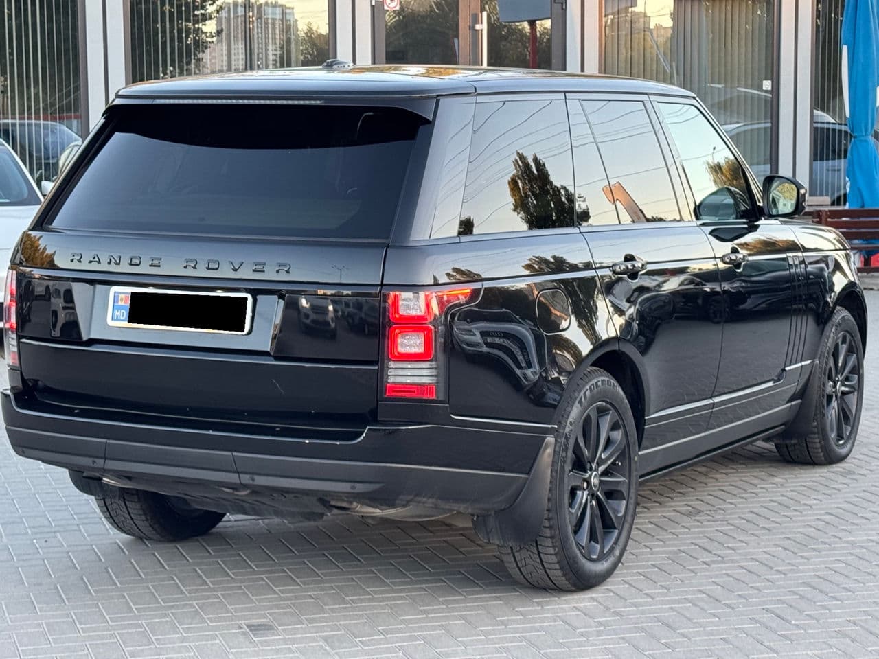 Land Rover Range Rover Vogue 2014 — Миниатюра 3