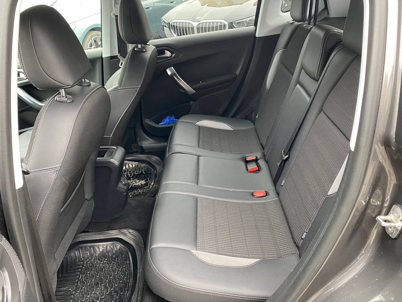 Peugeot 2008 2019 — Миниатюра 18