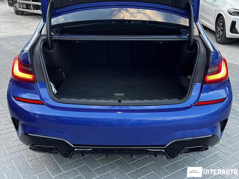 BMW 330E 2021 — Миниатюра 18