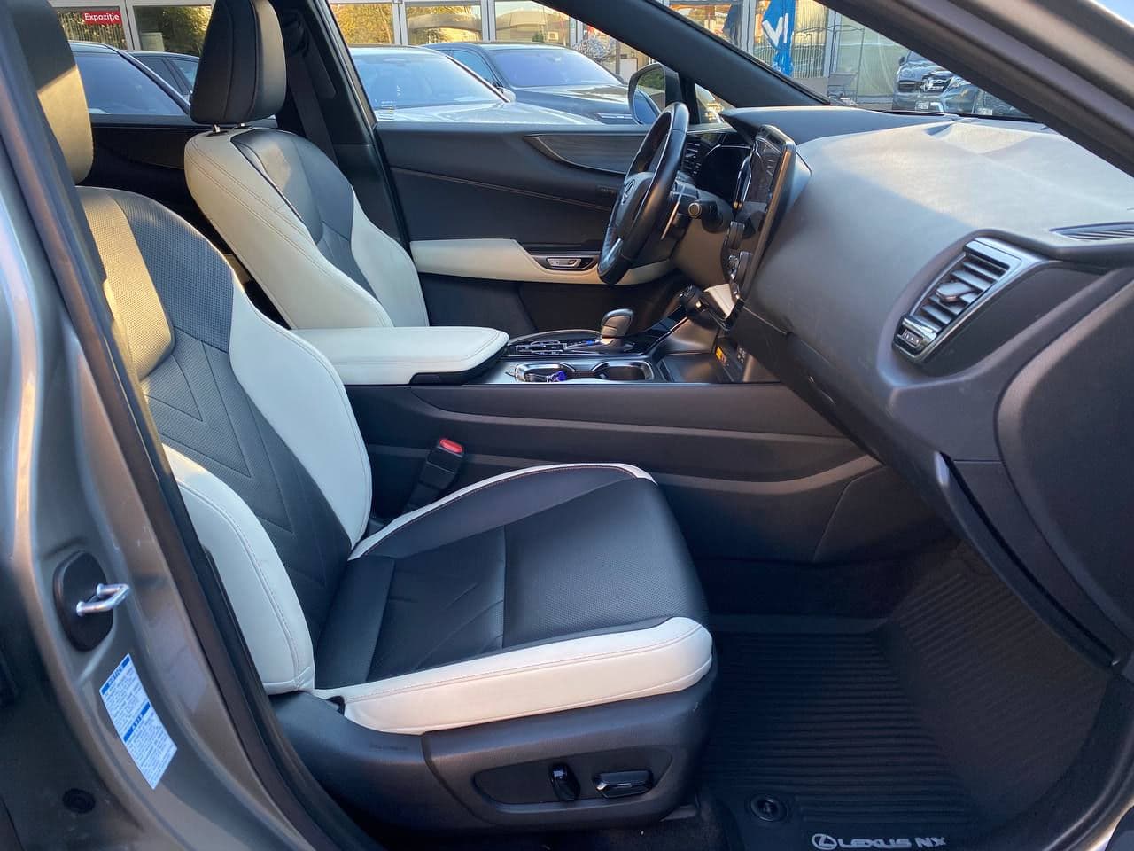 Lexus NX 450H+ 2022 — Миниатюра 10