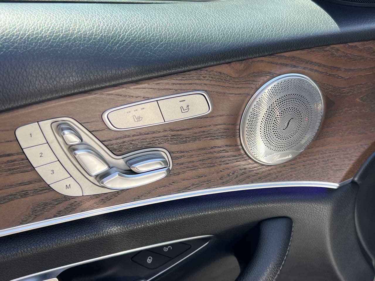 Mercedes E 220 2018 — Миниатюра 15