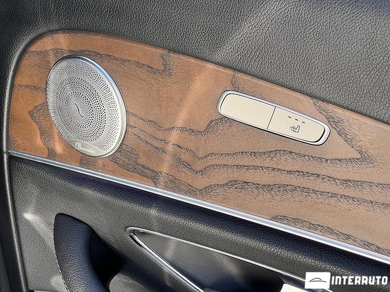 Mercedes E 220 2018 — Миниатюра 16