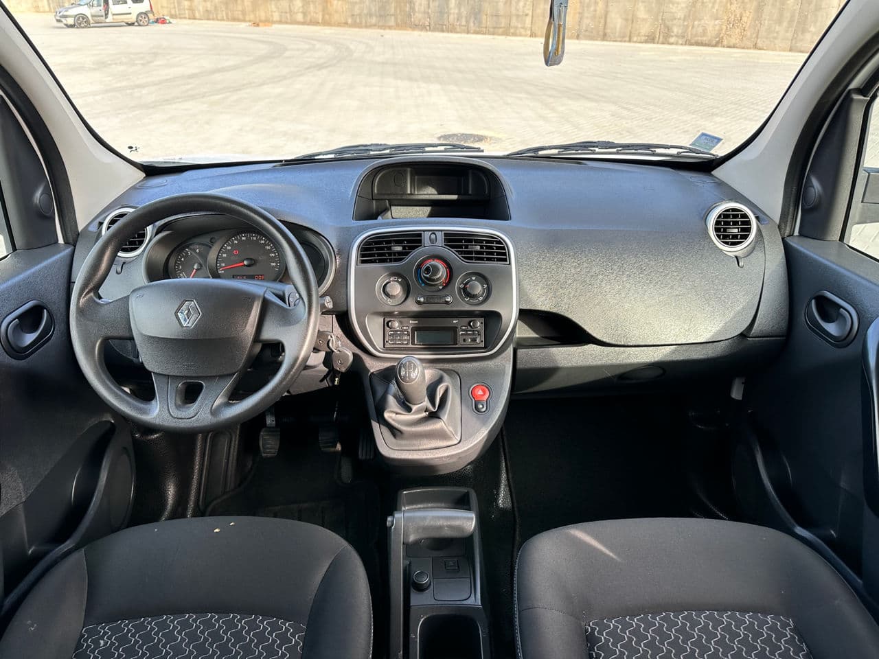 Renault Kangoo 2016 — Миниатюра 6