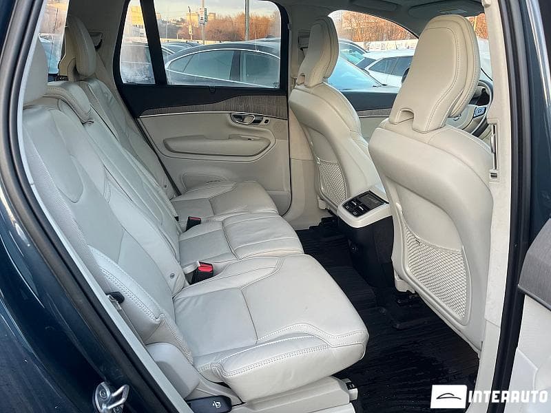 2022 Volvo XC 90 — Miniatură 19