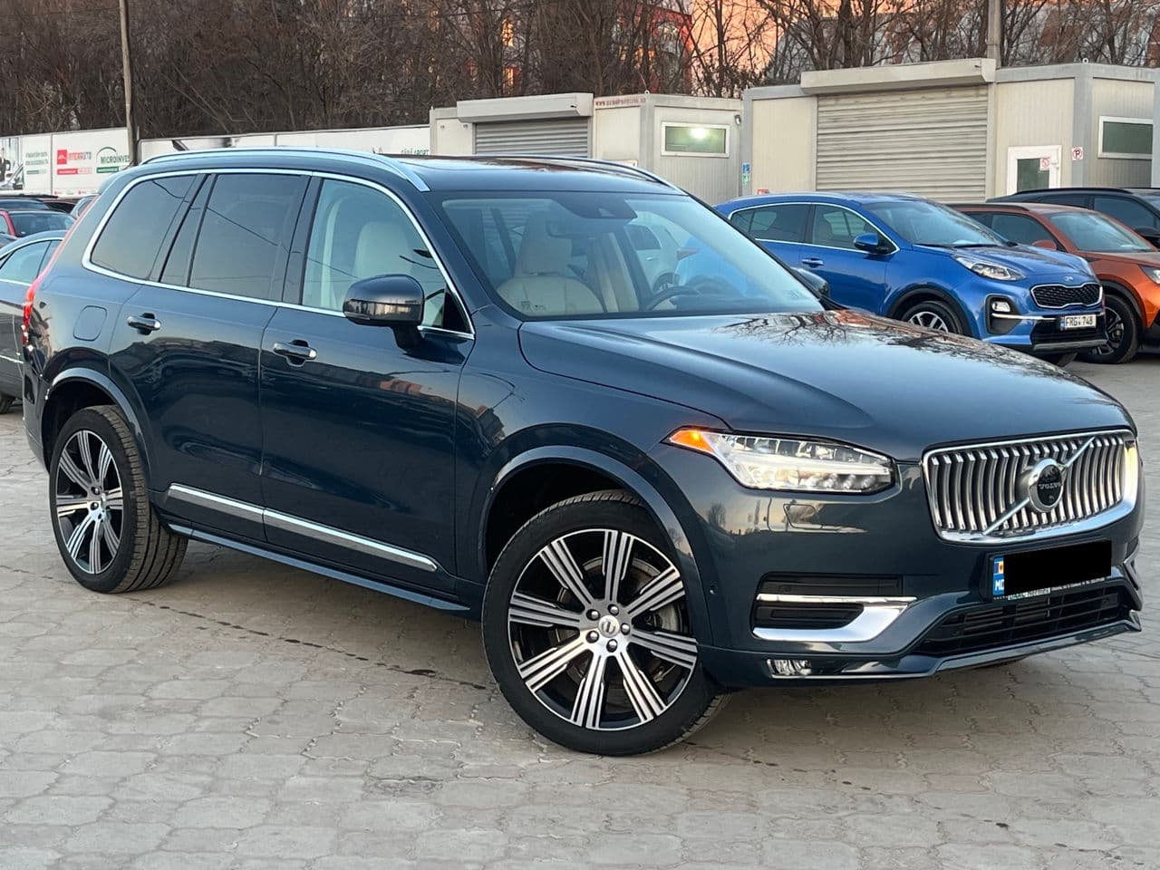 2022 Volvo XC 90 — Miniatură 4