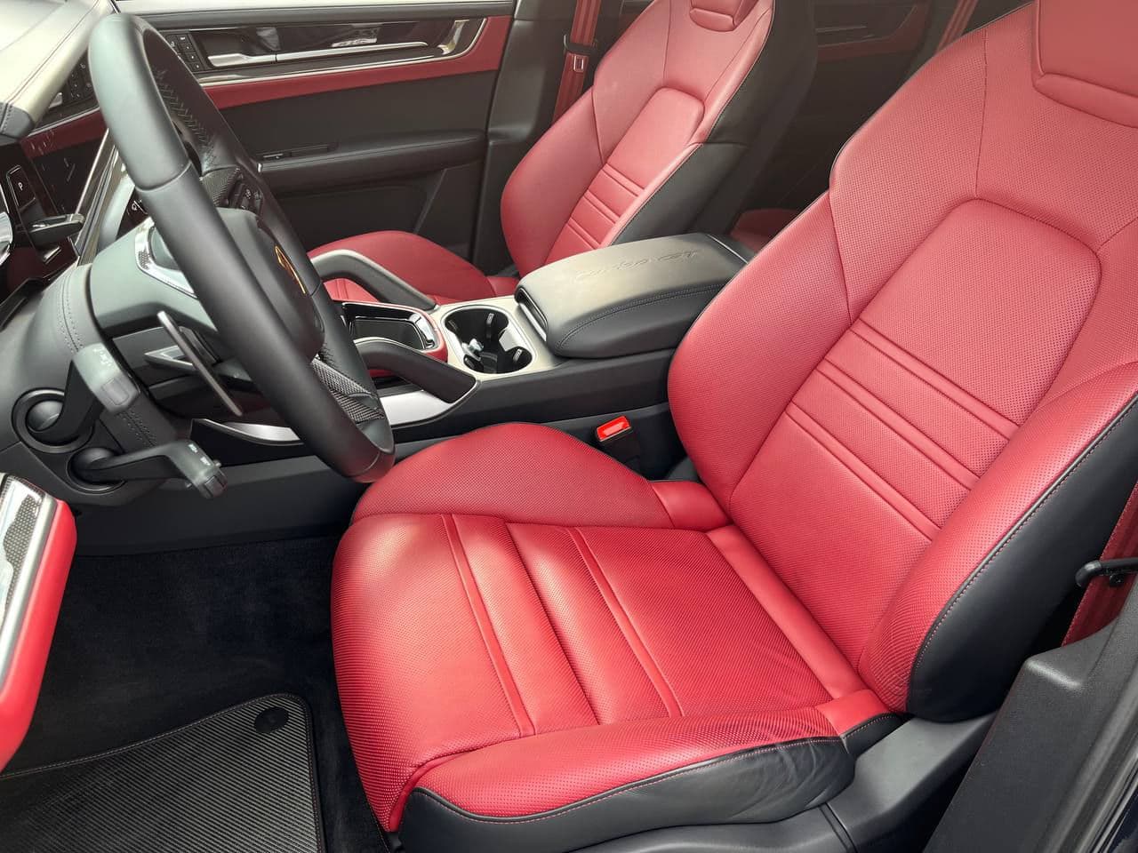 Porsche Cayenne Turbo GT Coupe 2023 — Миниатюра 6