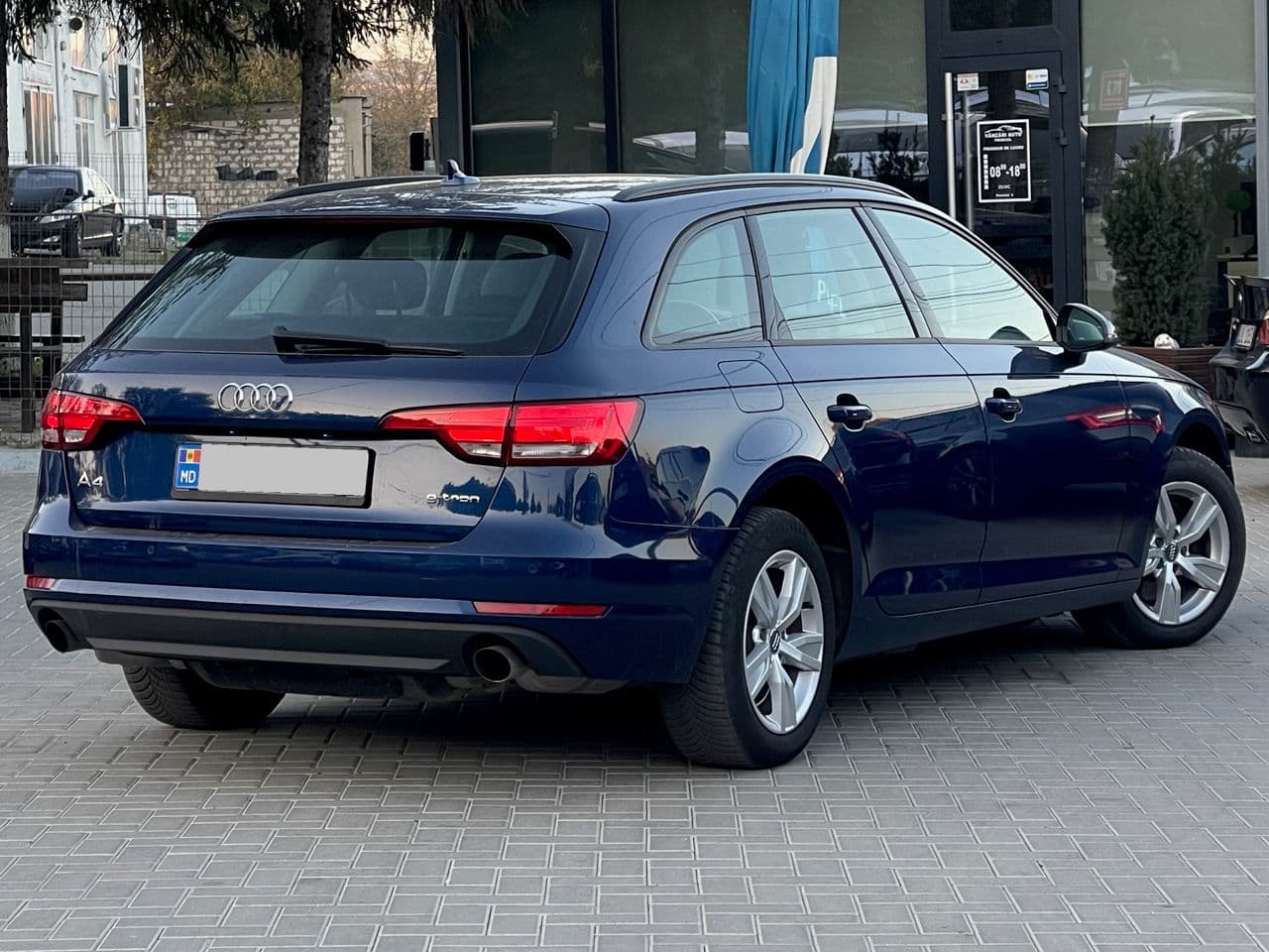 Audi A4 2017 — Миниатюра 2