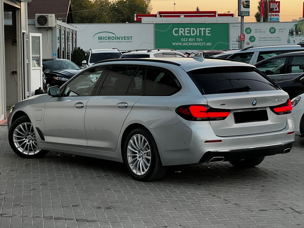 BMW 530e 2021 — Миниатюра 2