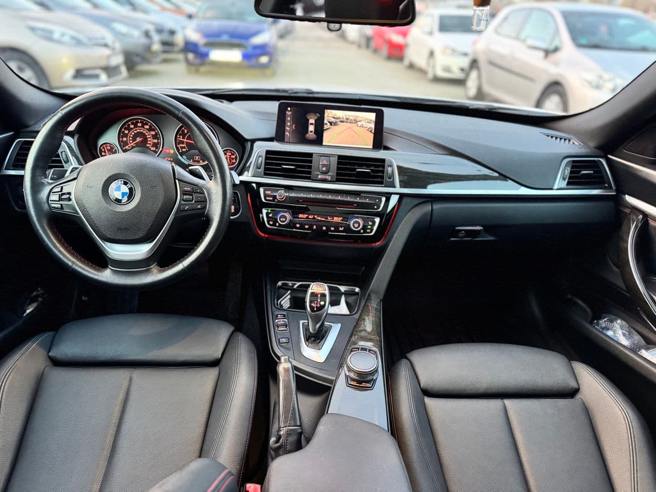 BMW 330 GT 2017 — Миниатюра 9