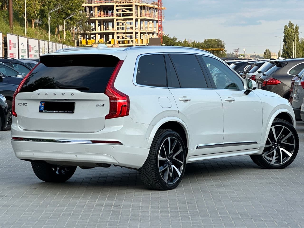 Volvo XC 90 2023 — Миниатюра 3