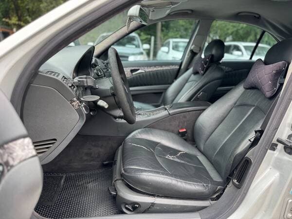 Mercedes E 320 2003 — Миниатюра 5