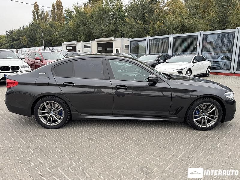 BMW 530e 2018 — Миниатюра 5