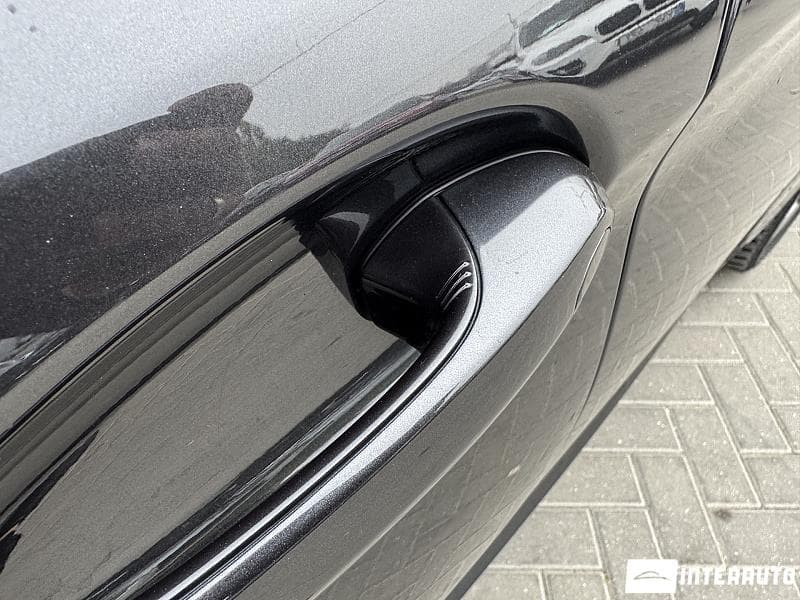 BMW 530e 2018 — Миниатюра 7