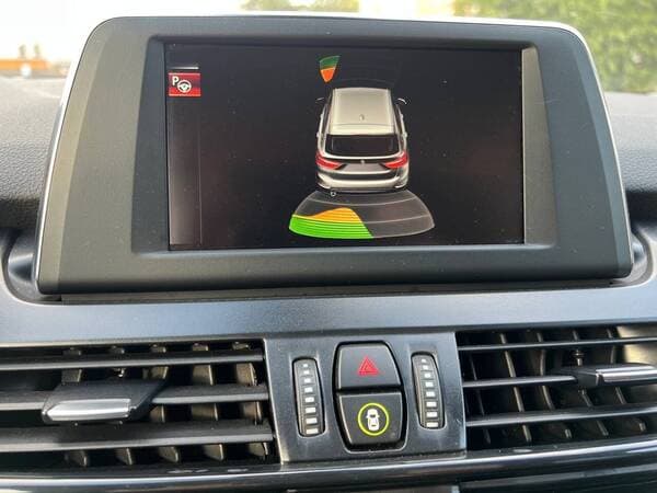 2015 BMW 218d — Miniatură 11