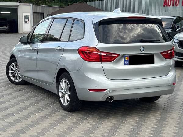 2015 BMW 218d — Miniatură 3