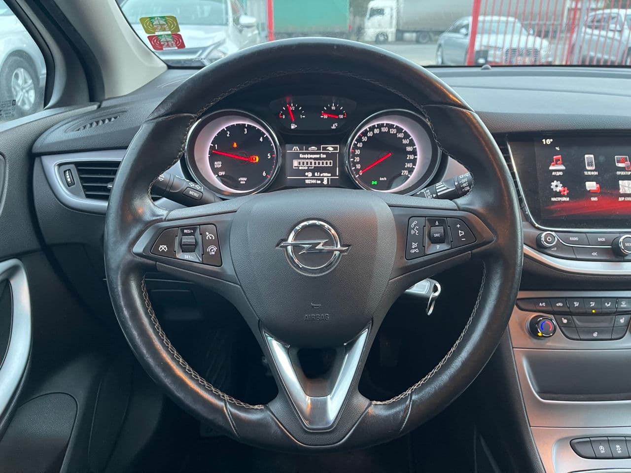 Opel Astra 2017 — Миниатюра 7
