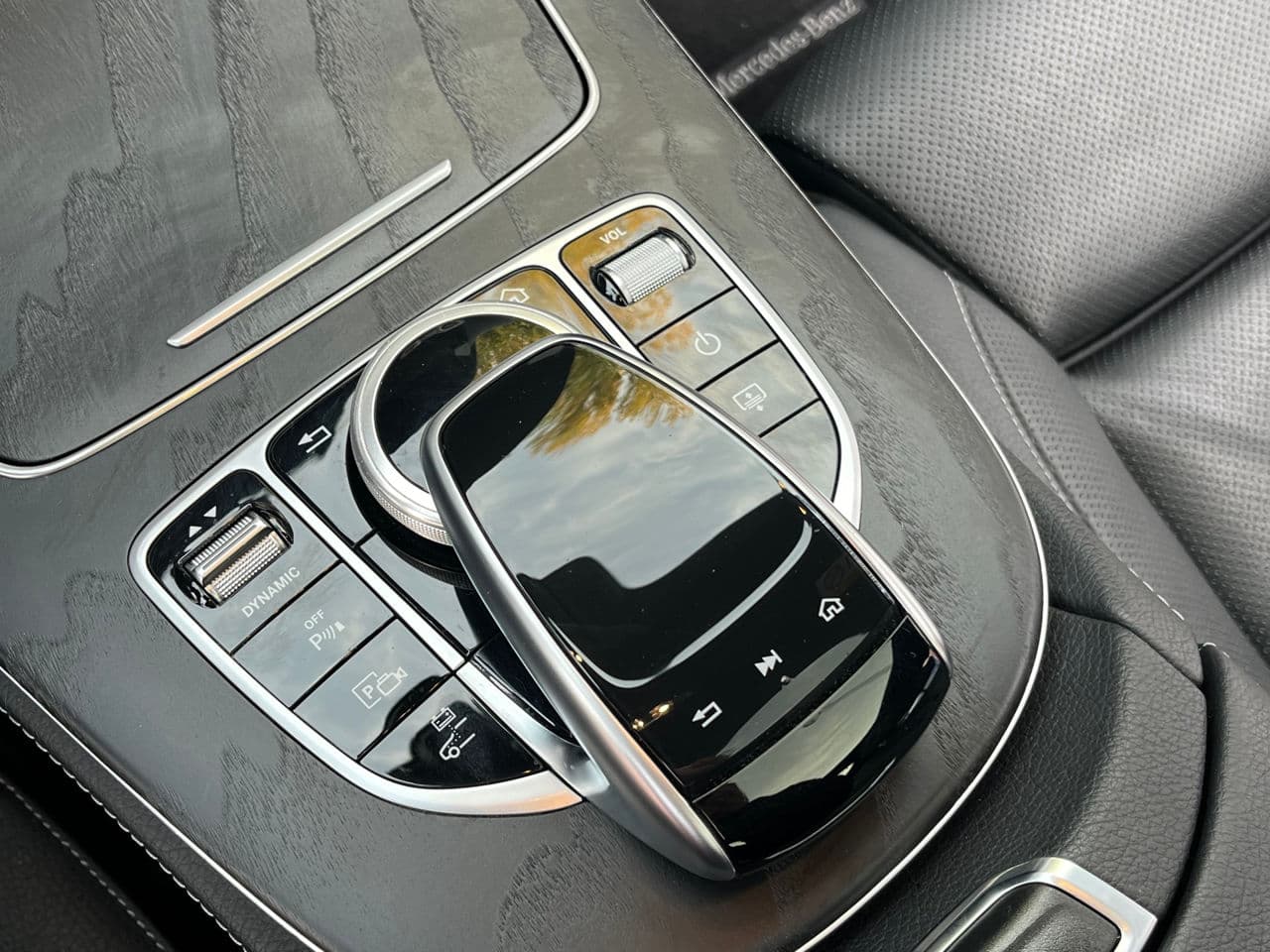 Mercedes E 300e 2019 — Миниатюра 16