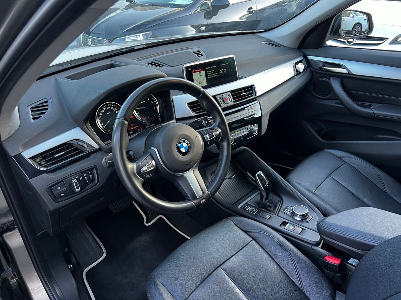 BMW X1 2.0i 2017 — Миниатюра 5