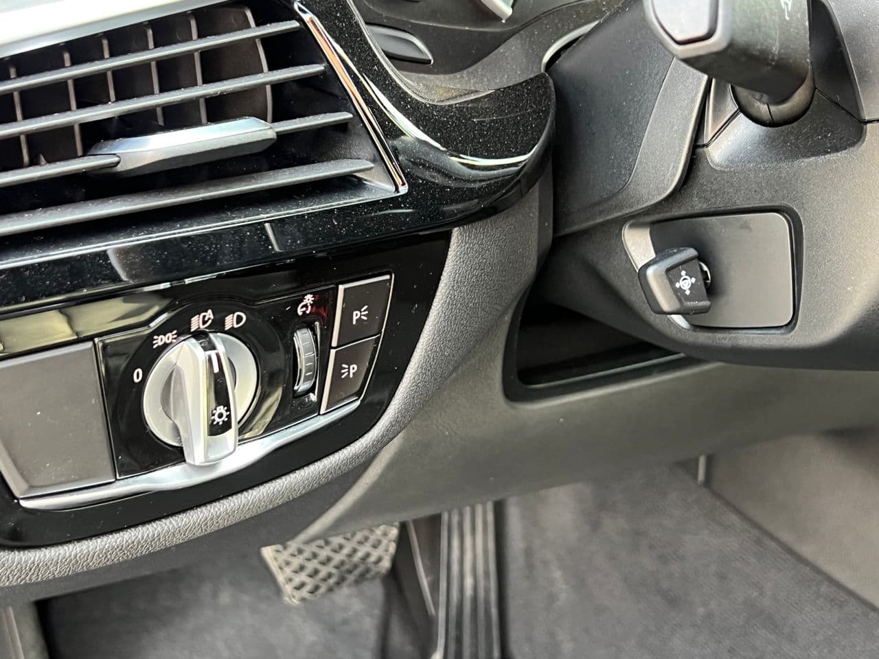 BMW 530e 2019 — Миниатюра 11