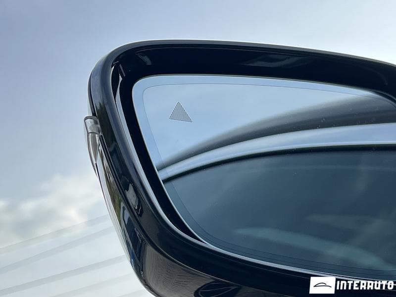 BMW 530e 2019 — Миниатюра 5