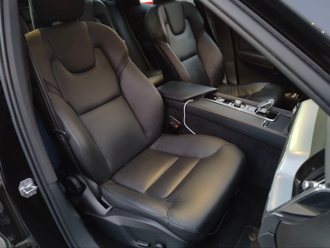Volvo XC 60 2020 — Миниатюра 7