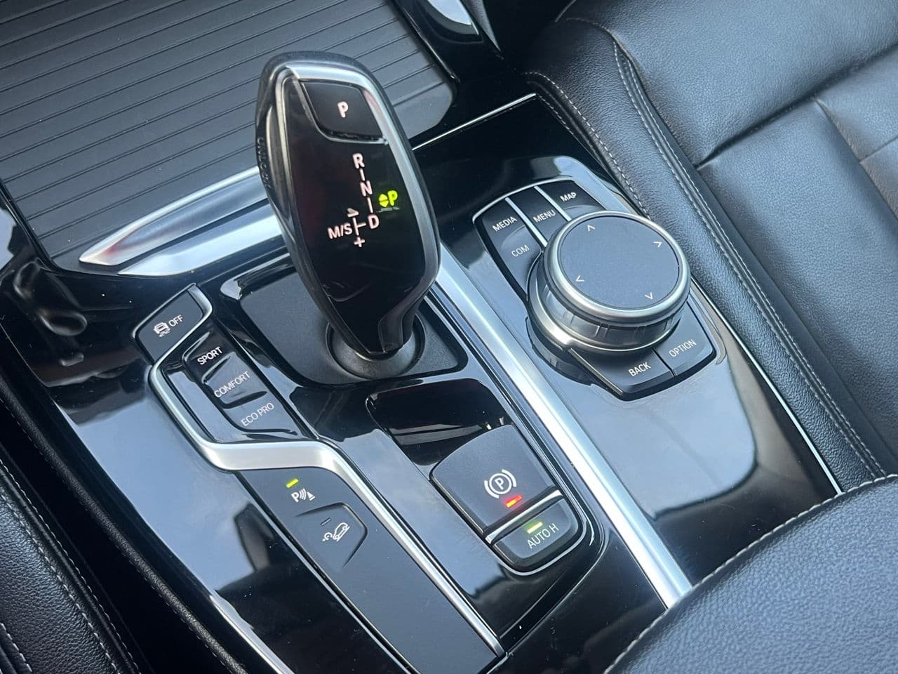 BMW X4 2.0D 2021 — Миниатюра 12