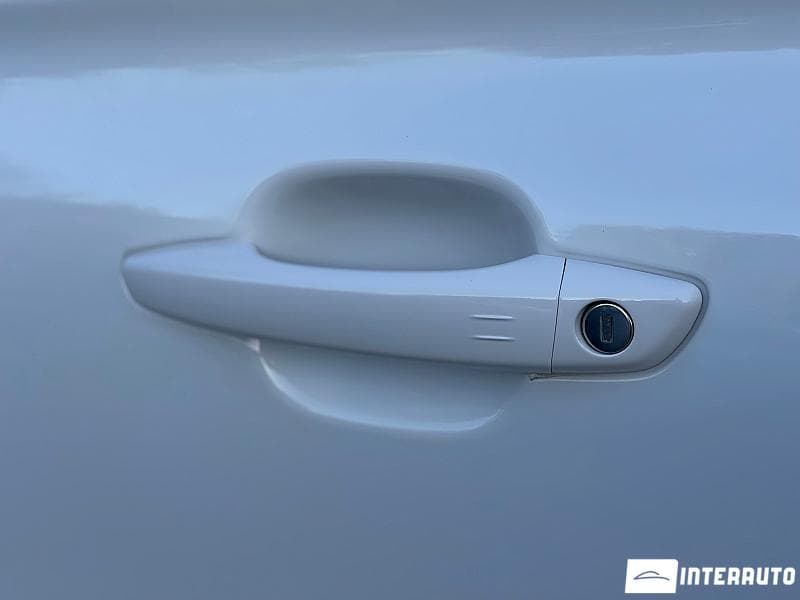 Opel Crossland X 2019 — Миниатюра 6