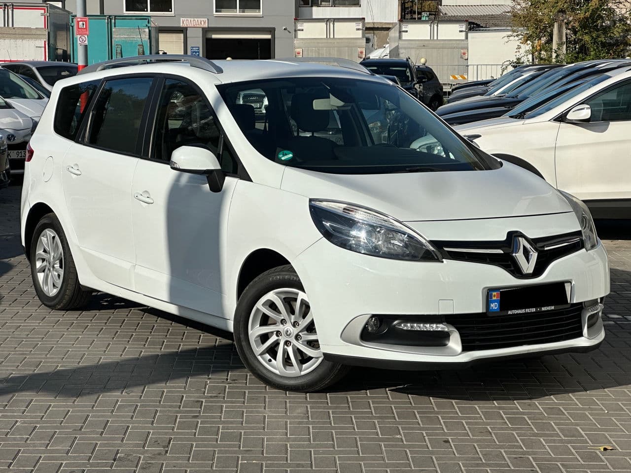 Renault Grand Scenic 2013 — Миниатюра 2