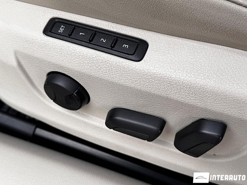 Skoda Superb 2018 — Миниатюра 16