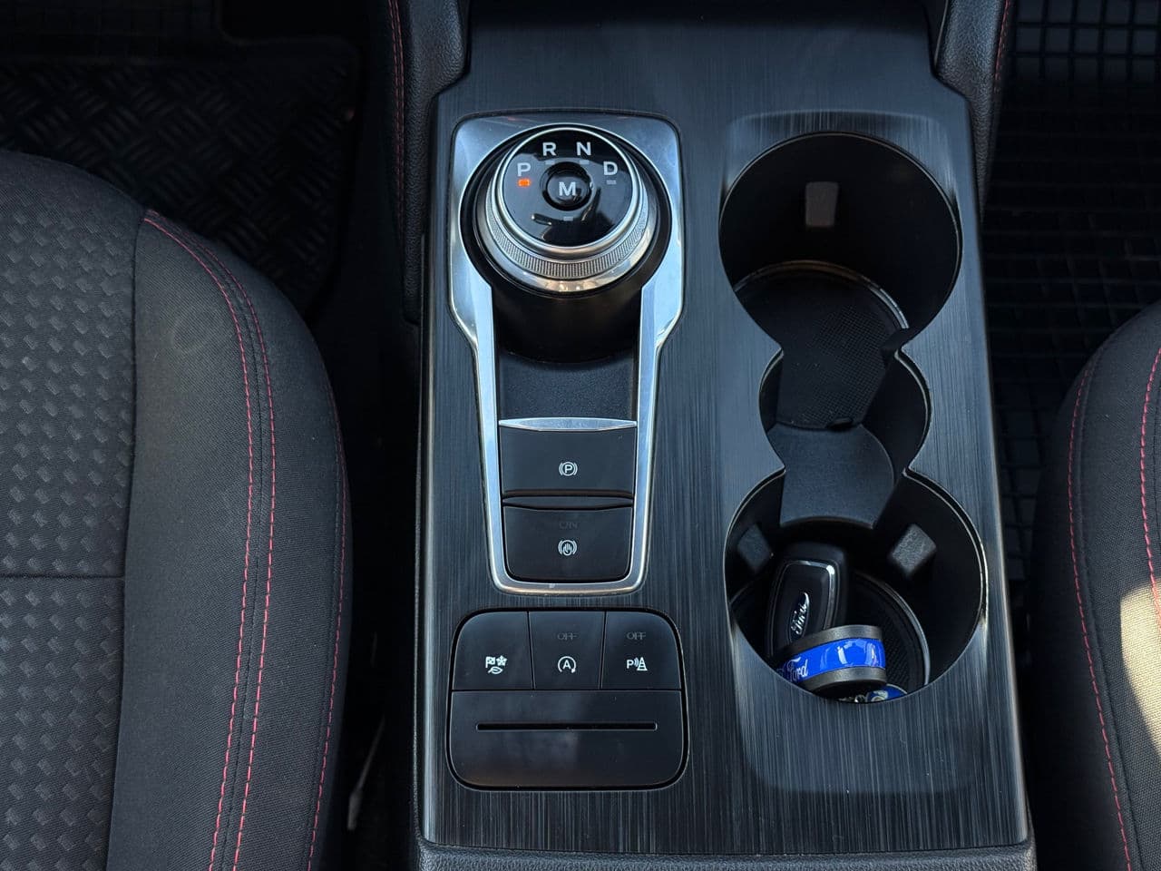 Ford Kuga 2021 — Миниатюра 16