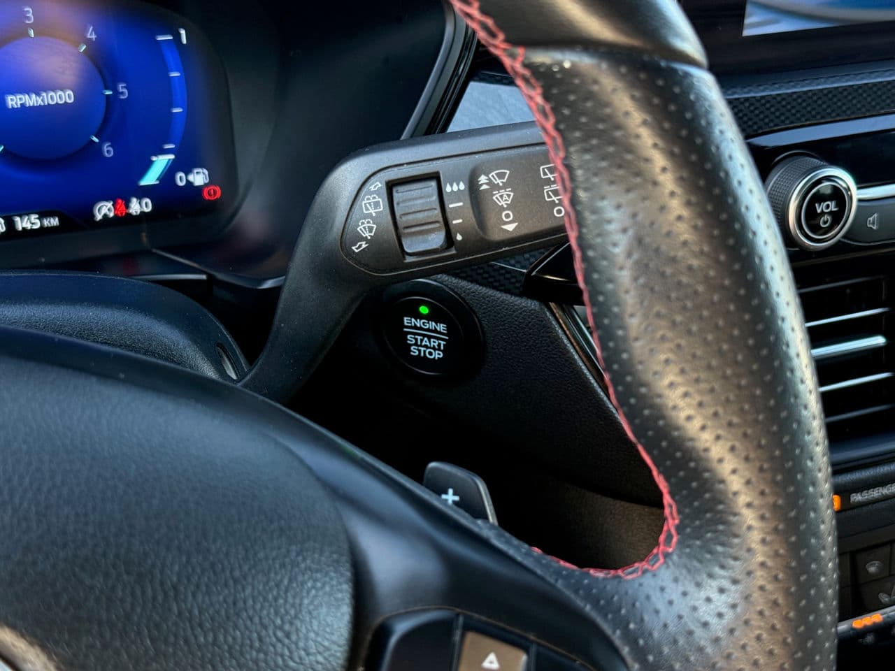 Ford Kuga 2021 — Миниатюра 10