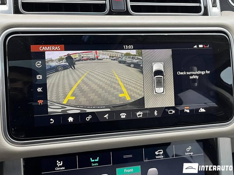 Land Rover Range Rover Vogue 2018 — Миниатюра 12