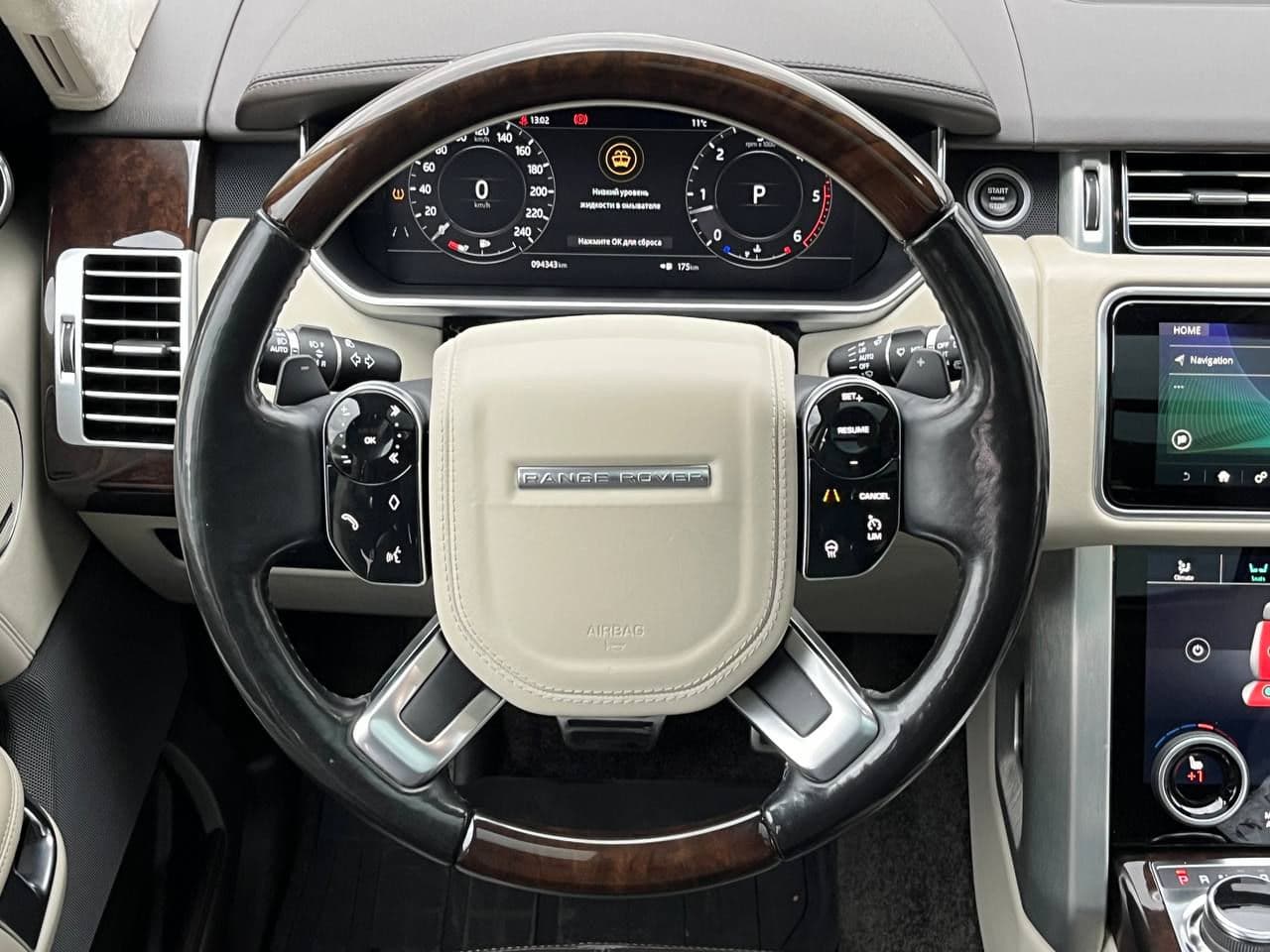 Land Rover Range Rover Vogue 2018 — Миниатюра 8