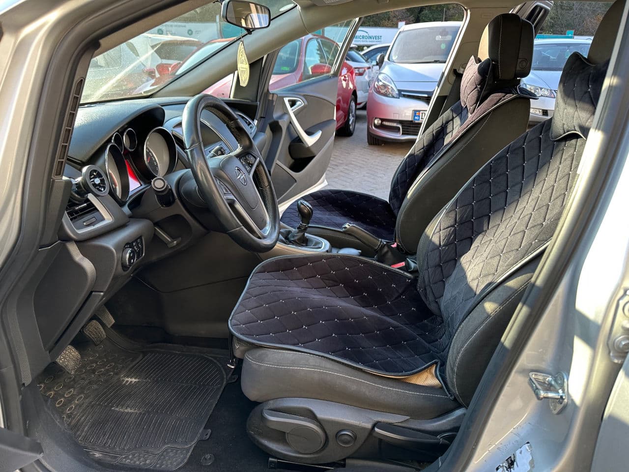 Opel Astra 2012 — Миниатюра 6