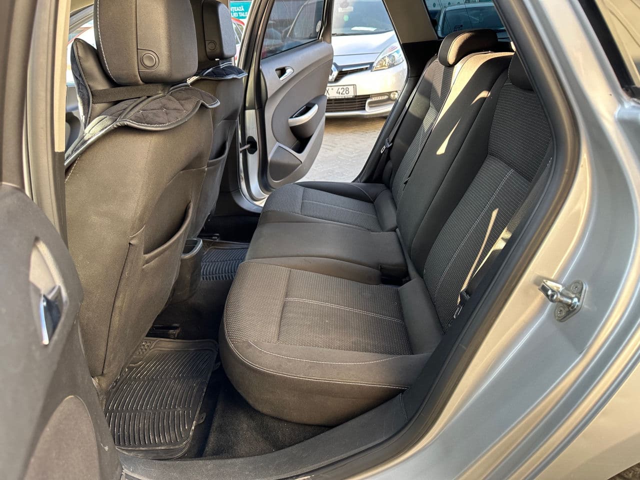 Opel Astra 2012 — Миниатюра 14
