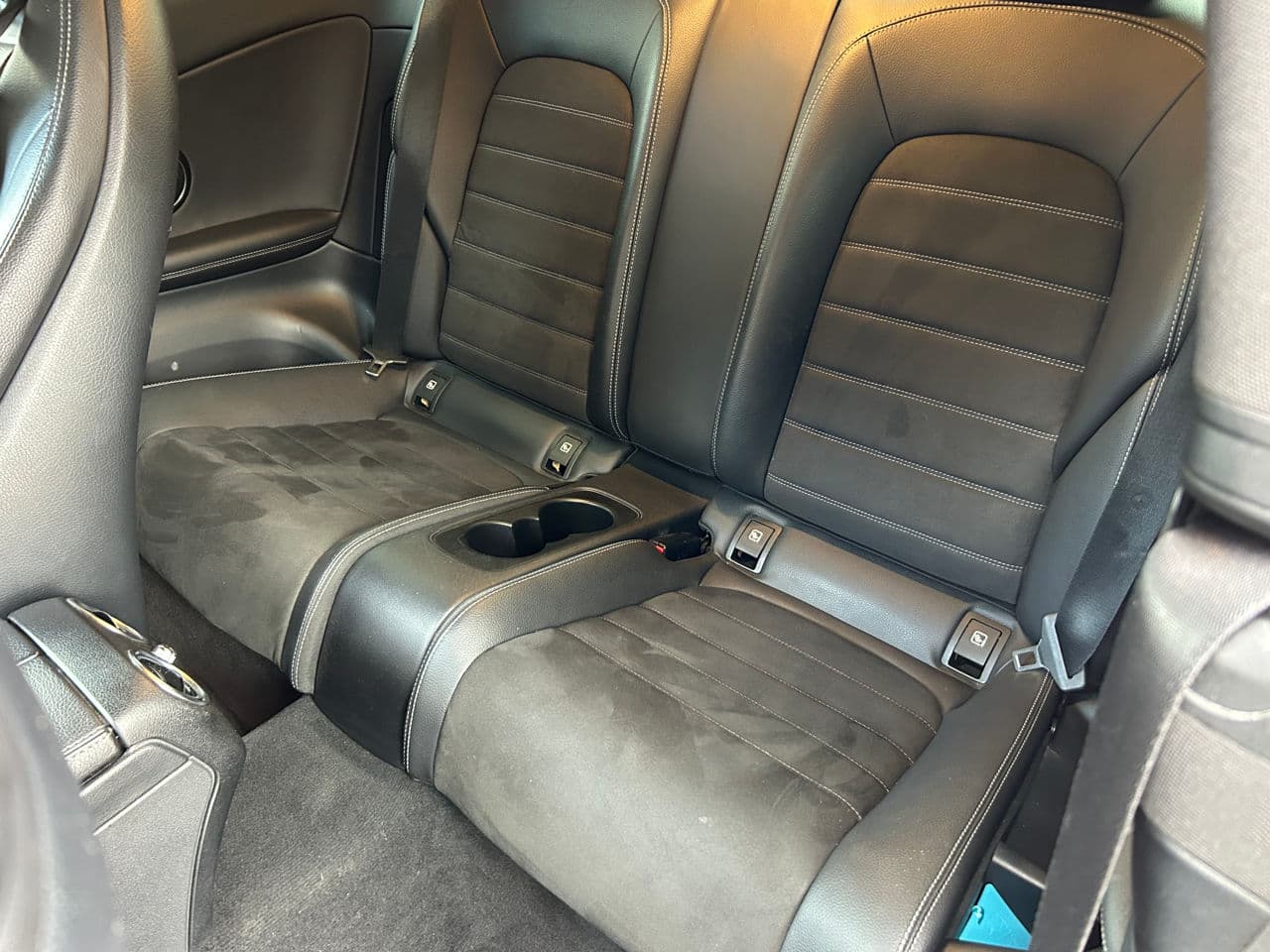 Mercedes C 220 2018 — Миниатюра 16
