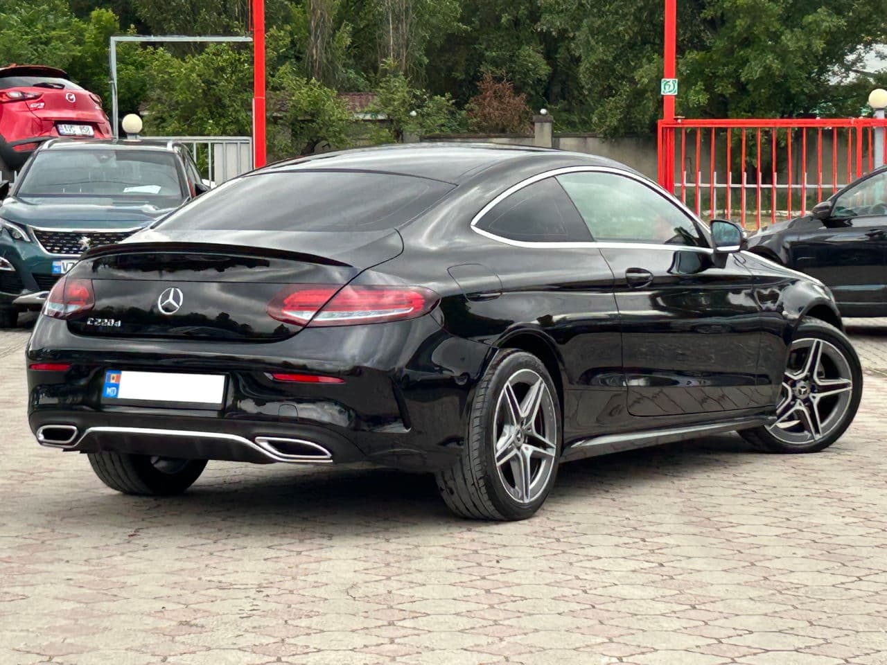 Mercedes C 220 2018 — Миниатюра 3